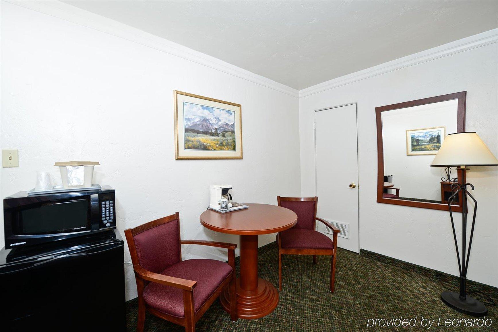 Motel 6-Canon City, Co 719-458-1216 Стая снимка